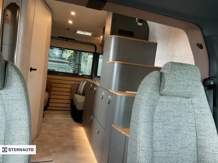 Fahrzeugbild Hymer Venture S / Wechselrichter 1300W / Solar 345W #4