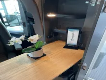 Fahrzeugbild Hymer Venture S / Wechselrichter 1300W / Solar 345W #8