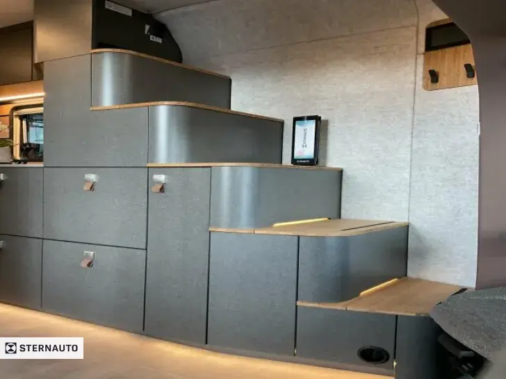 Fahrzeugbild Hymer Venture S / Wechselrichter 1300W / Solar 345W #10