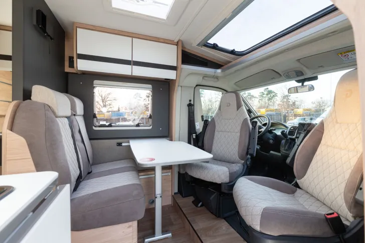 Fahrzeugbild Dethleffs Globebus Camp Active T 1 // UVP: 81.655  #7