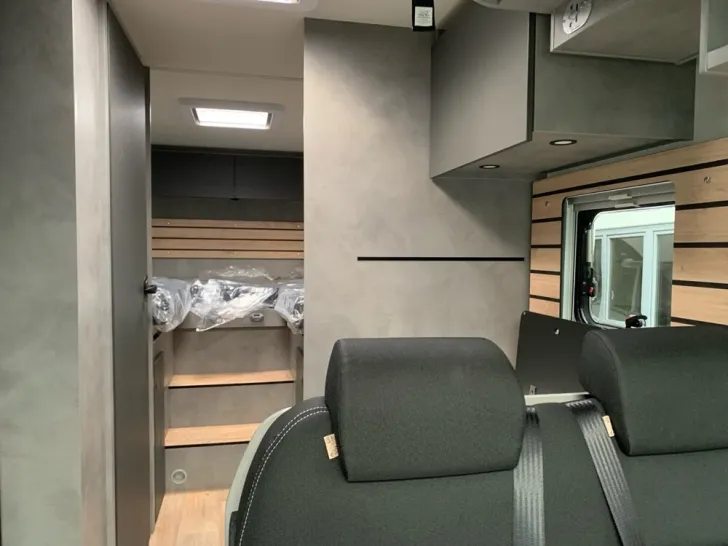 Fahrzeugbild Crosscamp EXPDN T 7.4 E Peugeot #25