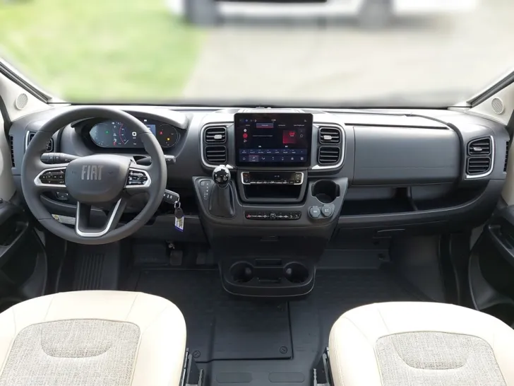 Fahrzeugbild Malibu Compact 600 LE #11