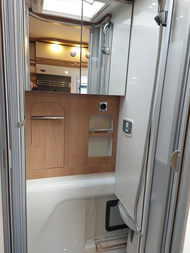 Fahrzeugbild Malibu Compact 600 LE #16