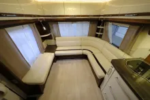 Fahrzeugbild Fendt Saphir 700/Festbett+Rundsitzgruppe/Klimaanlage #7