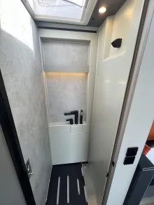 Fahrzeugbild Niesmann + Bischoff iSmove 6.9 E #11