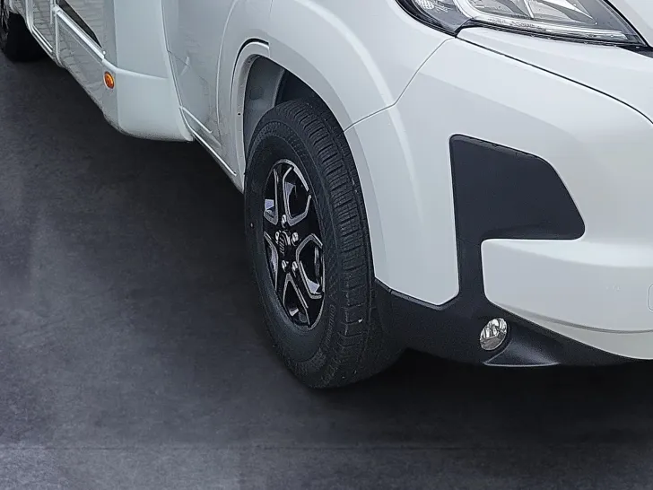 Fahrzeugbild Etrusco T-MODELL BASE 7.4 SBC #3