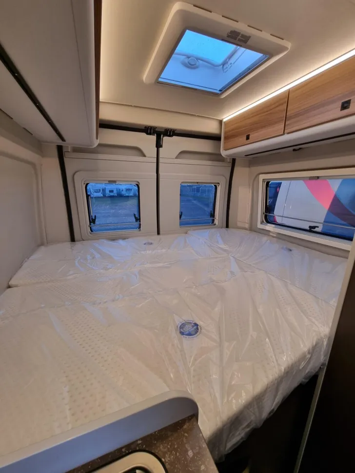 Fahrzeugbild Bürstner B66 C 600 #14