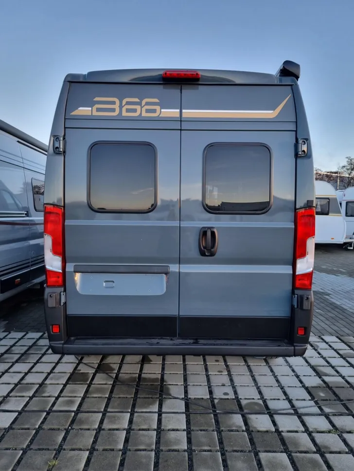 Fahrzeugbild Bürstner B66 C 600 #25