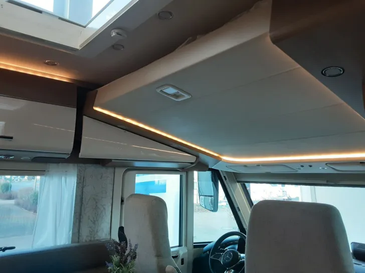 Fahrzeugbild Carthago C2-tourer I 148 RB QB L comfort UPE: 163.265,- E #7