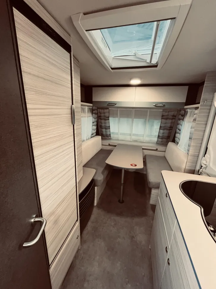 Fahrzeugbild Dethleffs c-joy 410 LK 4.000 Euro Preisvorteil 1.360 kg #17