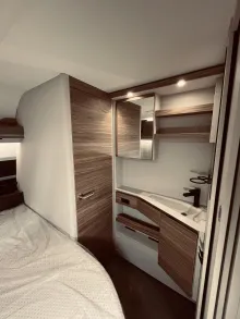 Fahrzeugbild Dethleffs Nomad 730 FKR 7 Schlafplätze, Mover #17