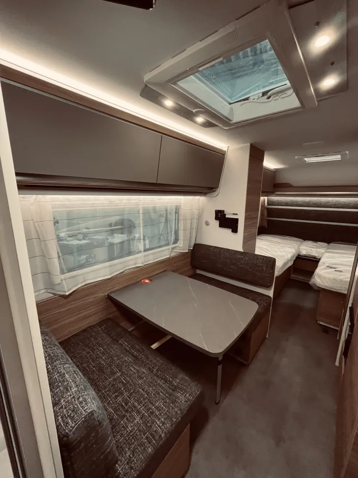 Fahrzeugbild Dethleffs Nomad 490 EST 8.100 EUR Vorteil! Mover #22