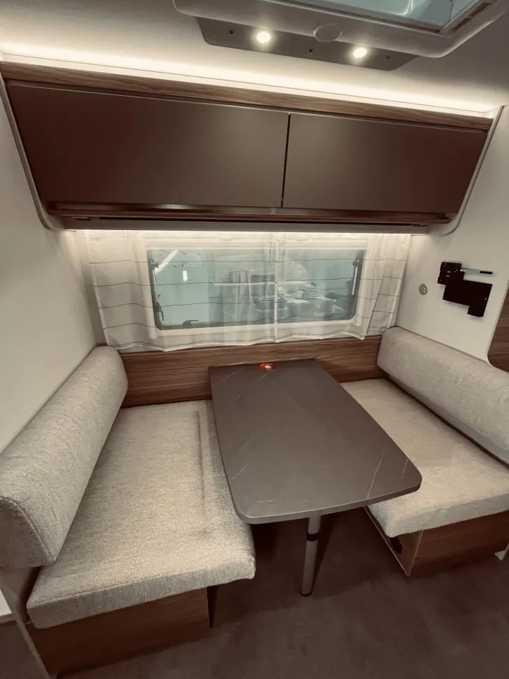 Fahrzeugbild Dethleffs Nomad 490 EST 7.410 EUR Vorteil! Mover #7