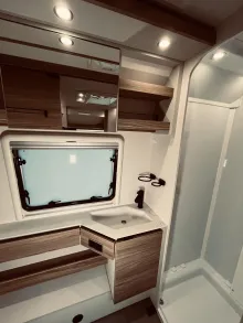Fahrzeugbild Dethleffs Nomad 490 EST 7.410 EUR Vorteil! Mover #11