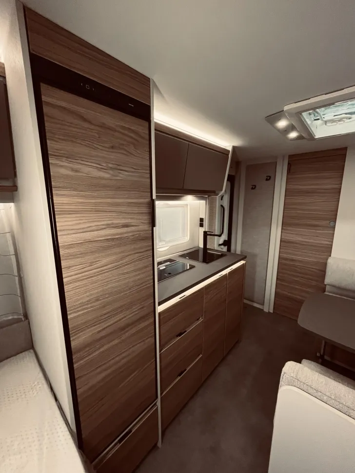 Fahrzeugbild Dethleffs Nomad 490 EST 7.410 EUR Vorteil! Mover #17