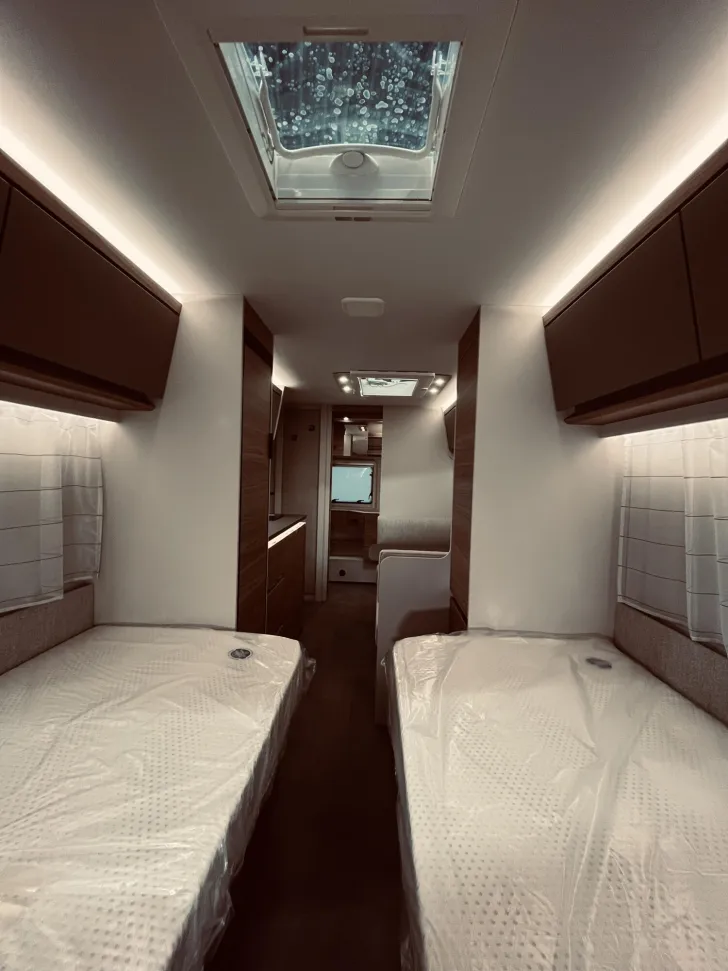 Fahrzeugbild Dethleffs Nomad 490 EST 7.410 EUR Vorteil! Mover #22