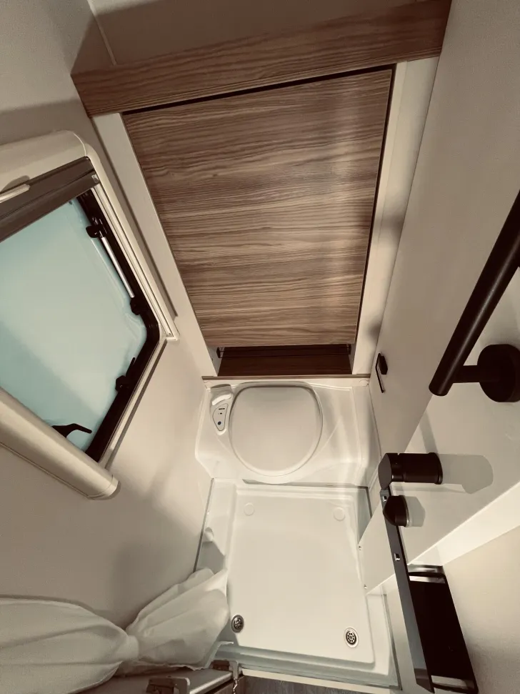 Fahrzeugbild Dethleffs Nomad 540 QMK 6.400 EUR Vorteil! #23