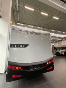 Fahrzeugbild Crosscamp EXPDN T 7.4 E Peugeot Hubbett, Router, TV, #5