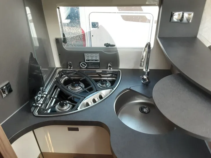 Fahrzeugbild Carthago C2-tourer I 145 RB LE comfort UVP: 162.015,- EUR #13