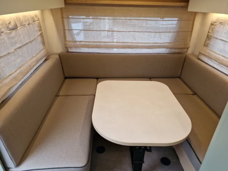 Fahrzeugbild LMC STYLE LIFT 500 K #15
