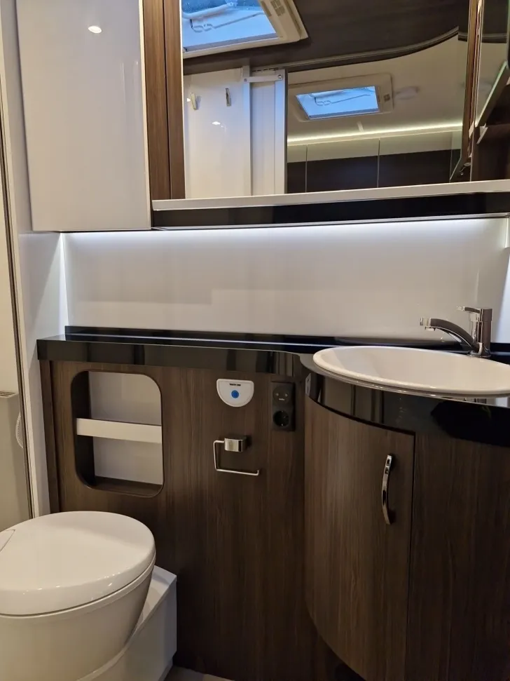 Fahrzeugbild Hobby PRESTIGE 560 FC #12