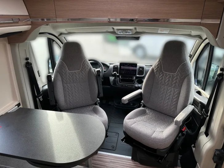 Fahrzeugbild Malibu COMPACT 600 LE #10