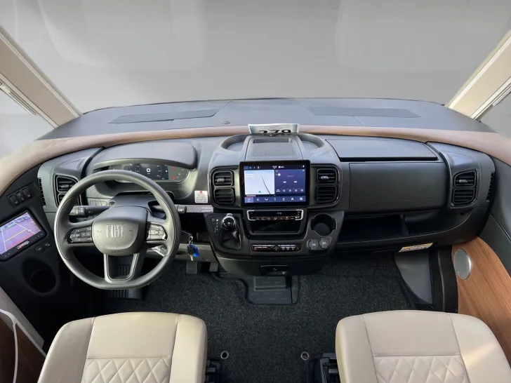 Fahrzeugbild Carthago chic e-line I 50 LE Fiat (227) #12