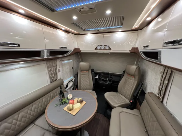 Fahrzeugbild Carthago chic e-line I 50 LE Fiat (227) #13