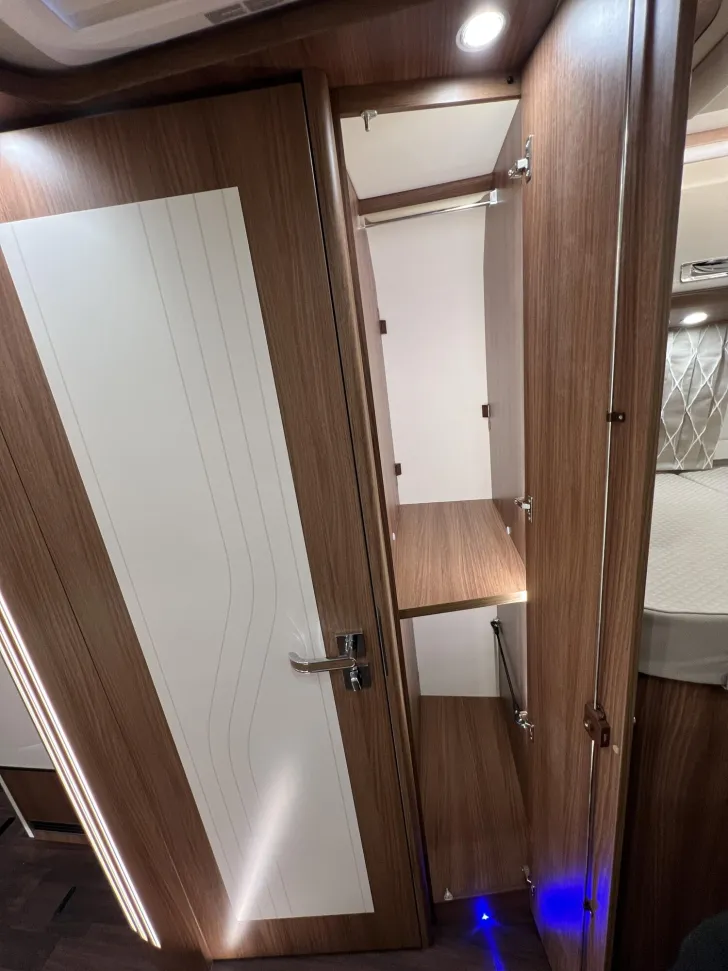 Fahrzeugbild Carthago chic e-line I 50 LE Fiat (227) #31