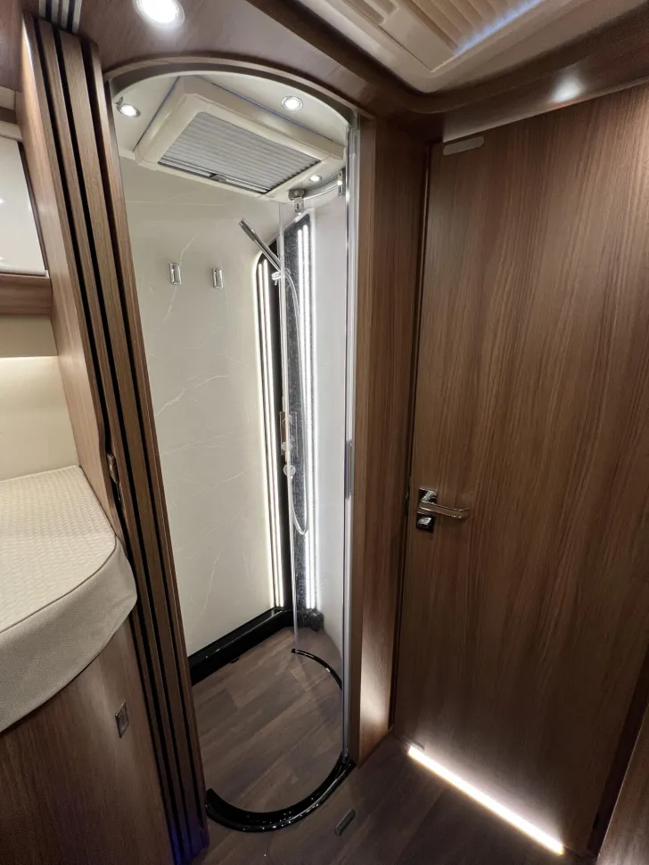 Fahrzeugbild Carthago chic e-line I 50 LE Fiat (227) #34