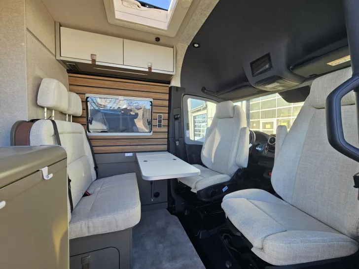 Fahrzeugbild Hymer Grand Canyon S CrossOver 600 4x4|9GAuto.|Stollen #22