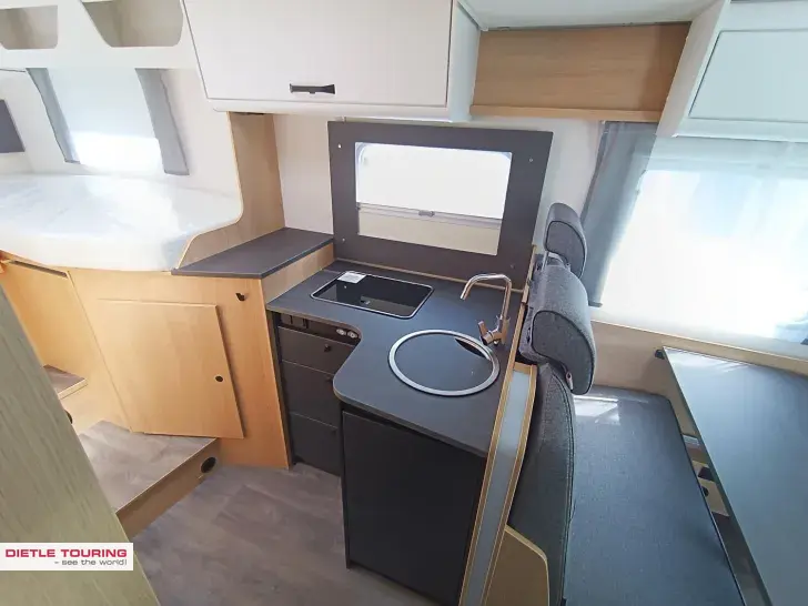 Fahrzeugbild Sunlight T 67S Markise, Radträger #8