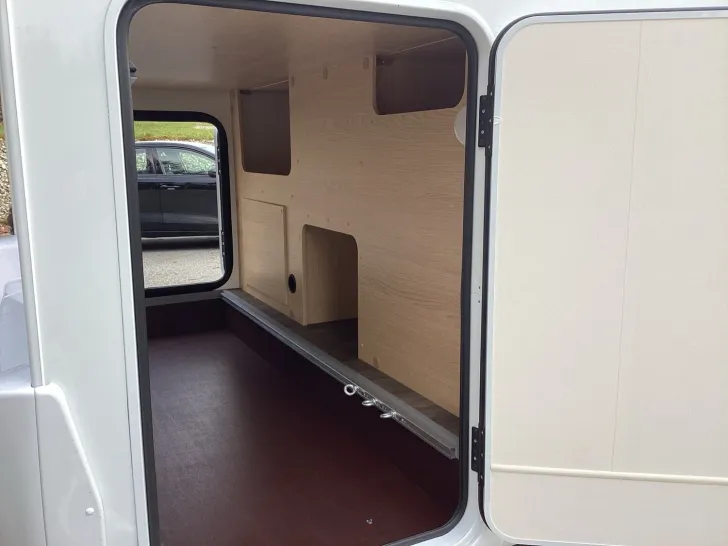 Fahrzeugbild Sunlight V 66 Aktion  Ready to roll? #20