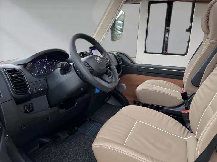 Fahrzeugbild Carthago chic e-line I 50 LE Fiat (204) #9