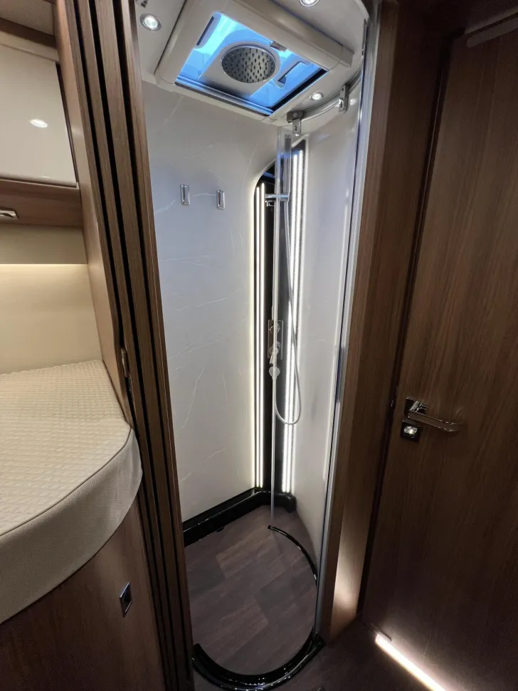 Fahrzeugbild Carthago chic e-line I 50 LE Fiat (204) #34