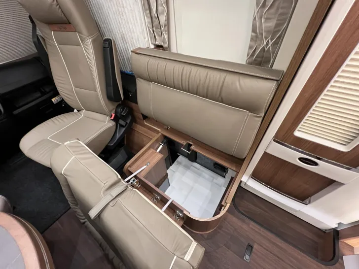 Fahrzeugbild Carthago chic e-line I 50 LE Fiat (204) #38