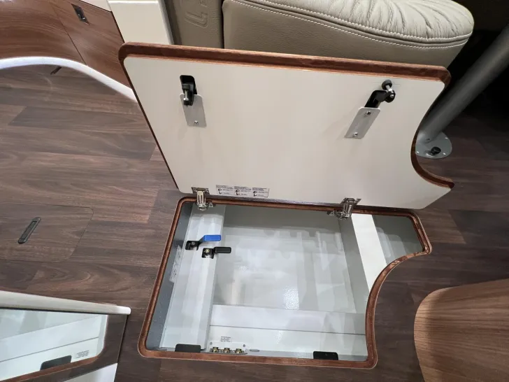 Fahrzeugbild Carthago chic e-line I 50 LE Fiat (204) #39