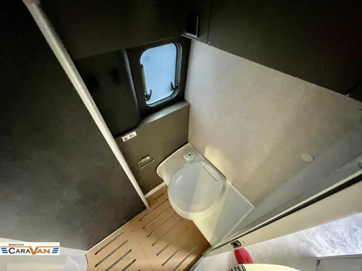 Fahrzeugbild Hymer Camper Van Grand Canyon S 700 4x4 / AHK / Isofix / uvm. #16