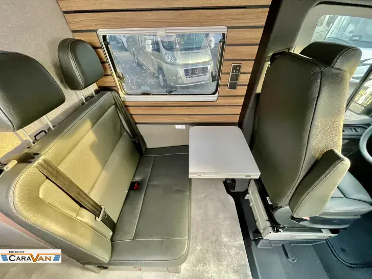 Fahrzeugbild Hymer Camper Van Grand Canyon S 700 4x4 / AHK / Isofix / uvm. #20