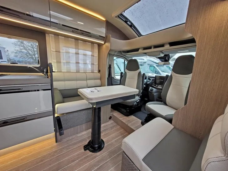 Fahrzeugbild Roller Team Zefiro 266 P *ATM*32"*ACC*LIFEPO*SOALR* #4