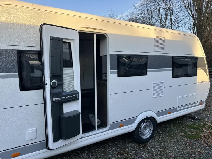 Fahrzeugbild Hobby Excellent Edition 495 UL Mod.2026; 1800kg #4