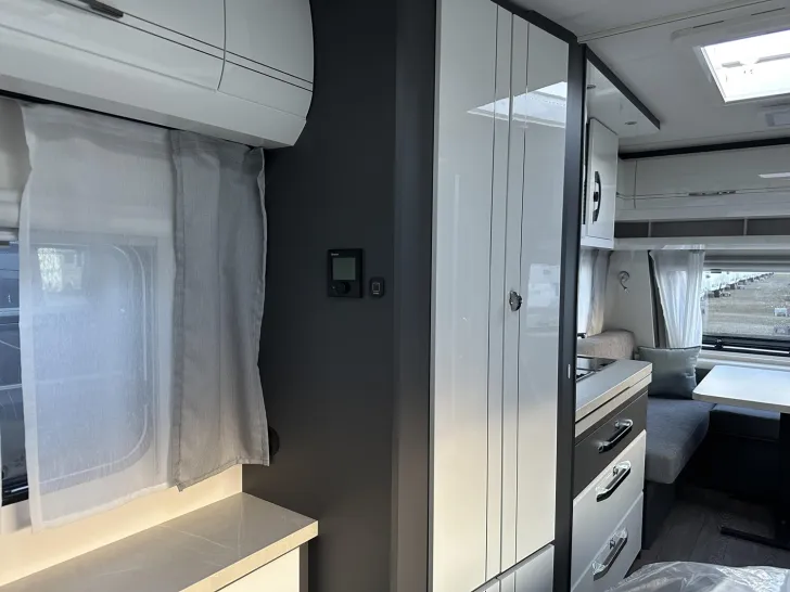 Fahrzeugbild Hobby Excellent 495 WFB Mod.2026; 1800kg #11