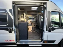 Fahrzeugbild Sunlight Cliff X 640 #6