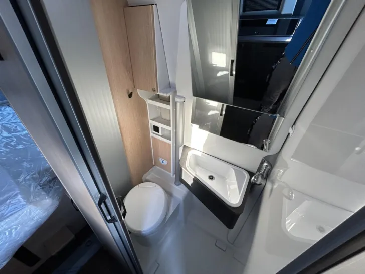 Fahrzeugbild Sunlight Cliff X 640 #14