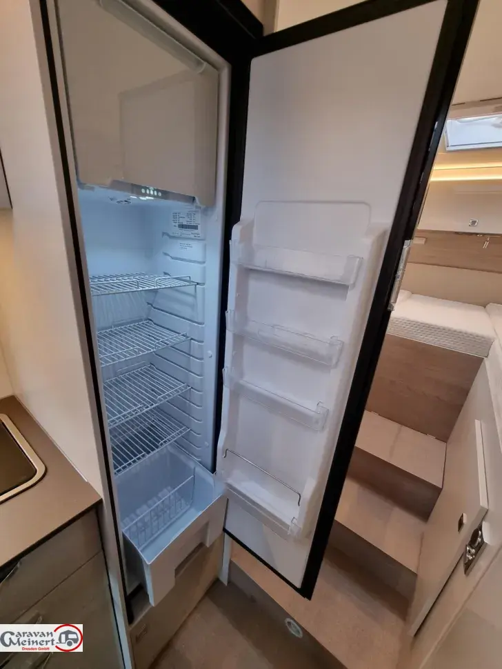 Fahrzeugbild Bürstner Lineo T 690 G #15