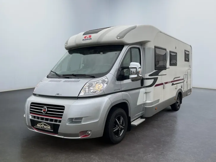 Fahrzeugbild Adria Coral Supreme 670 SL Luftfederung Goldschmitt #1