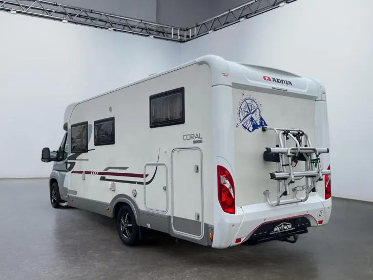 Fahrzeugbild Adria Coral Supreme 670 SL Luftfederung Goldschmitt #2