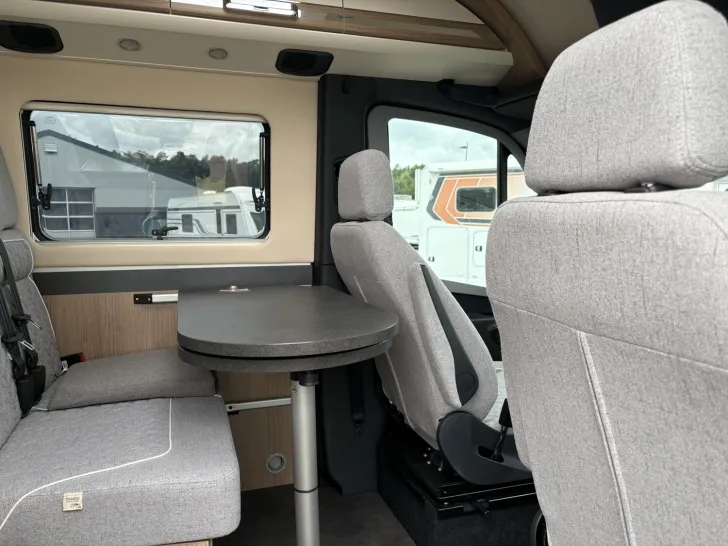 Fahrzeugbild Malibu Genius 641 LE Mercedes #6