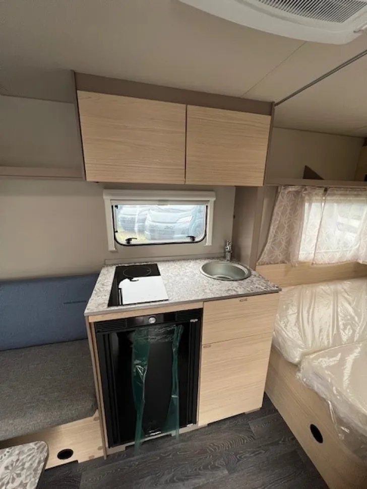 Fahrzeugbild Weinsberg CaraCito 450 FU #5
