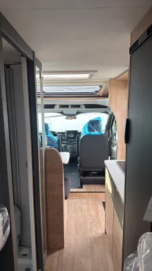 Sicht vorne-hinten Dethleffs Globebus Go T 45 Active Markise + AHK